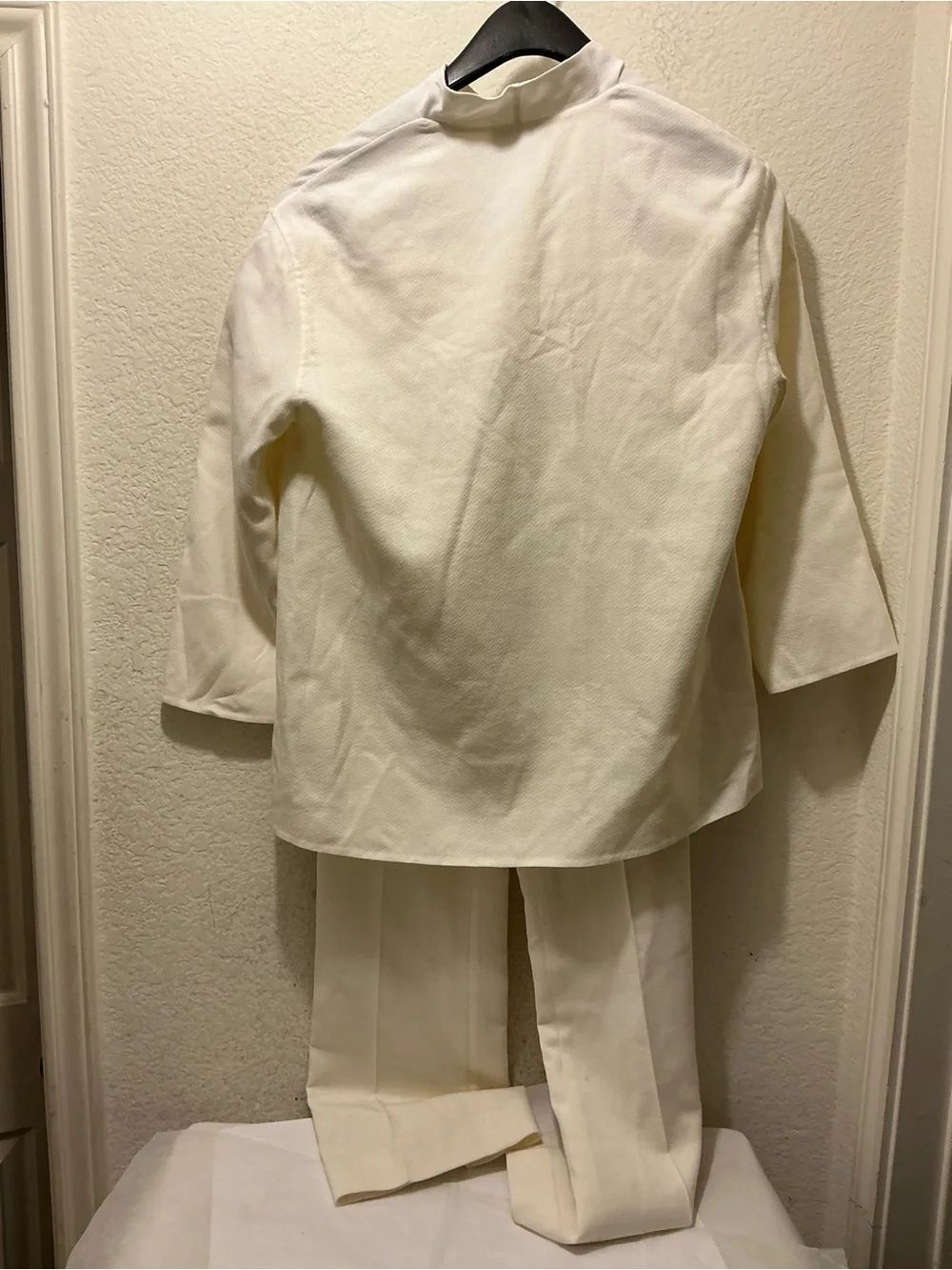 ANN MASHBURN Cream Textured Two-Piece Set wool blend - Picture 4 of 10